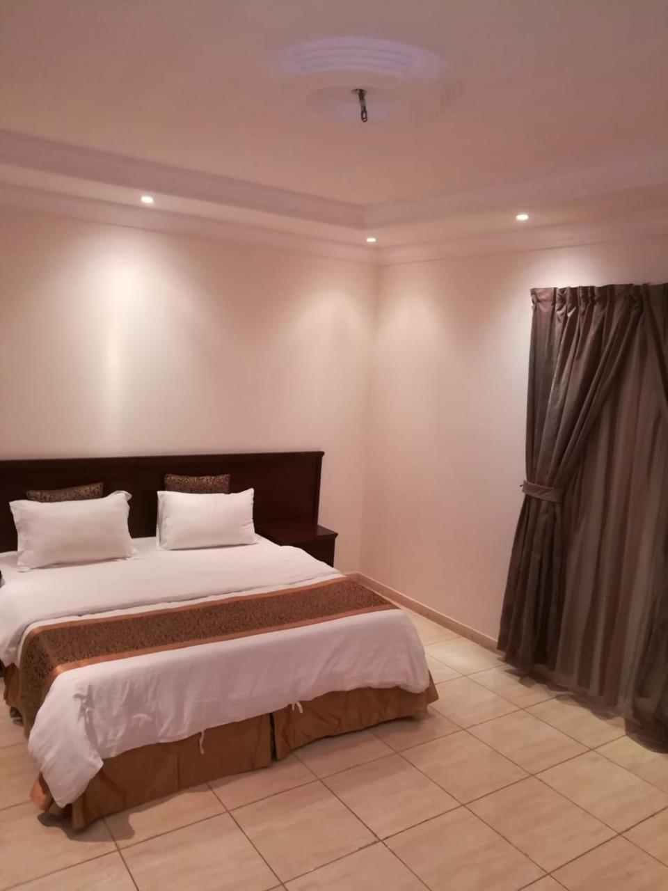 Leen Serviced Apartments Jiddah Esterno foto