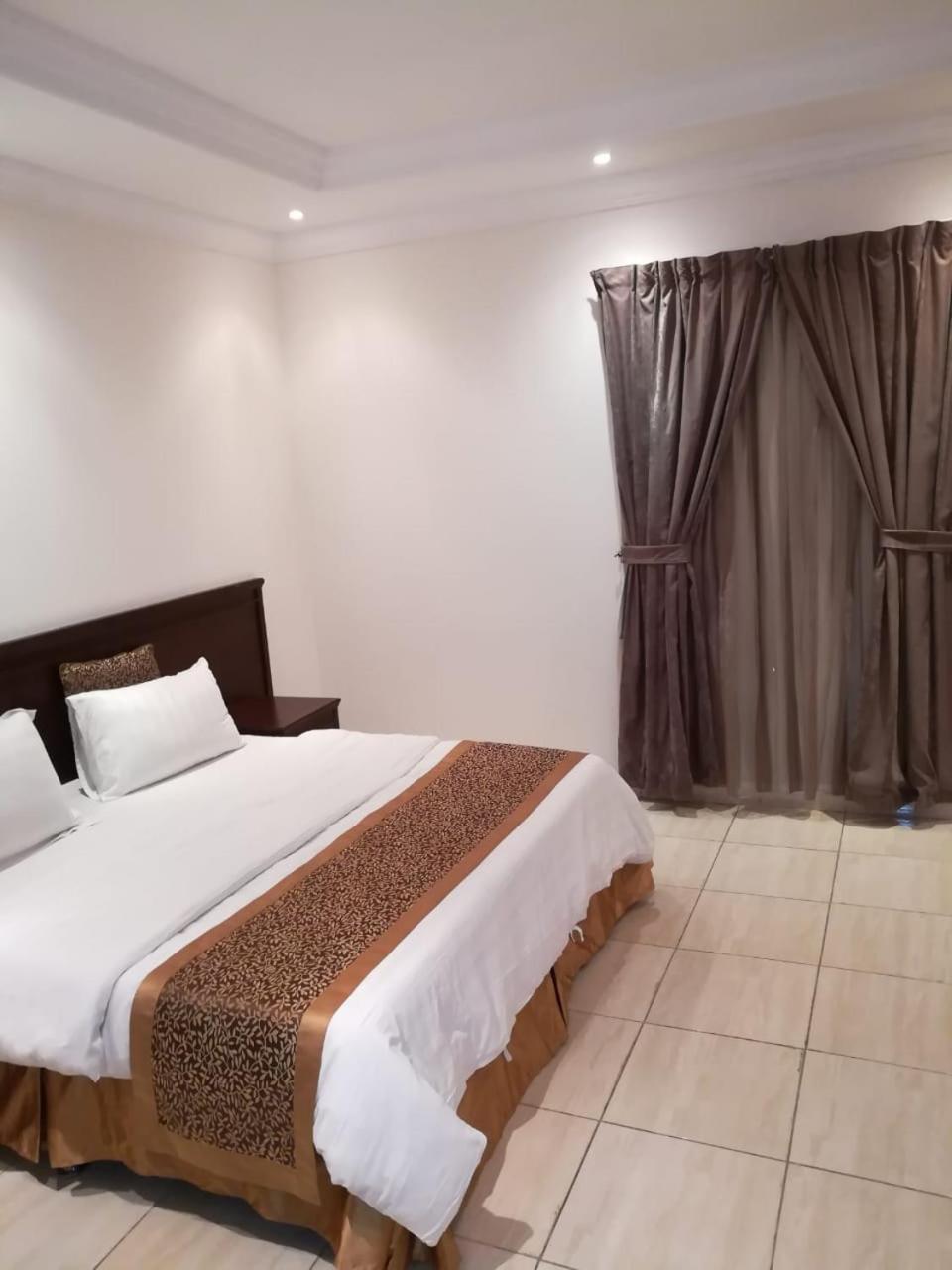 Leen Serviced Apartments Jiddah Esterno foto