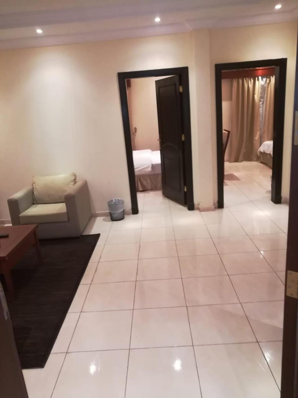 Leen Serviced Apartments Jiddah Esterno foto